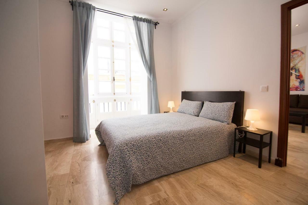 Extraordinario Piso Junto Playa Y En Pleno Centro Appartement Cádiz Buitenkant foto
